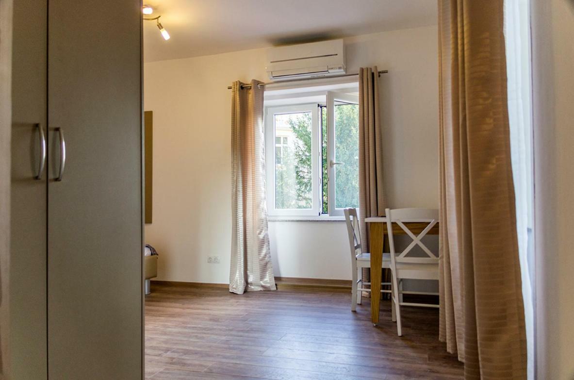 Guesthouse Klaudia Abbázia Kültér fotó