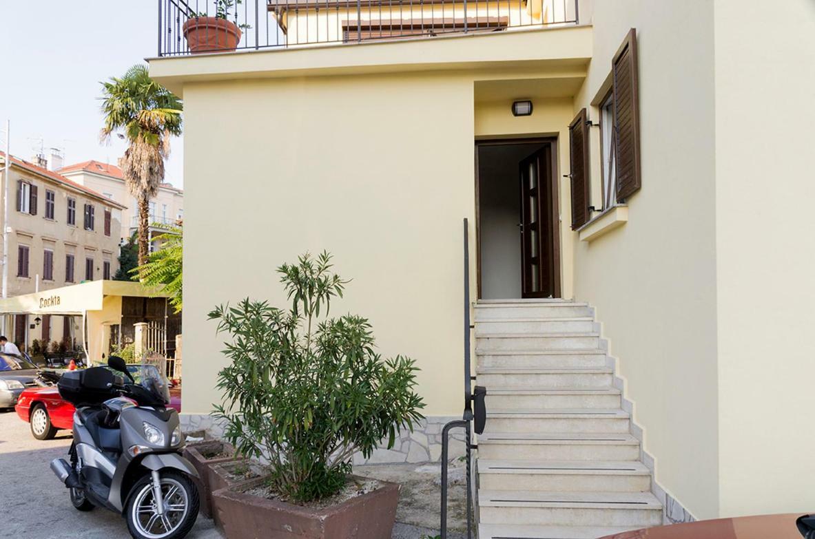 Guesthouse Klaudia Abbázia Kültér fotó